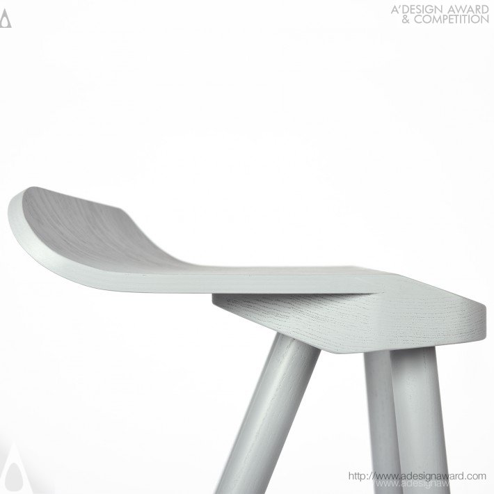 spring-stool-by-andrew-cheng-3