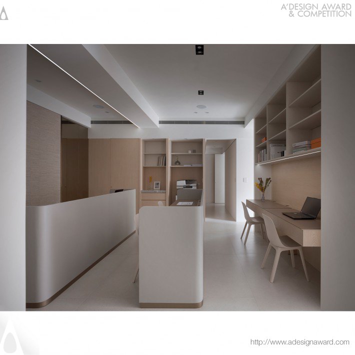 Rong Xiang Interior Design - Perfect Look Office