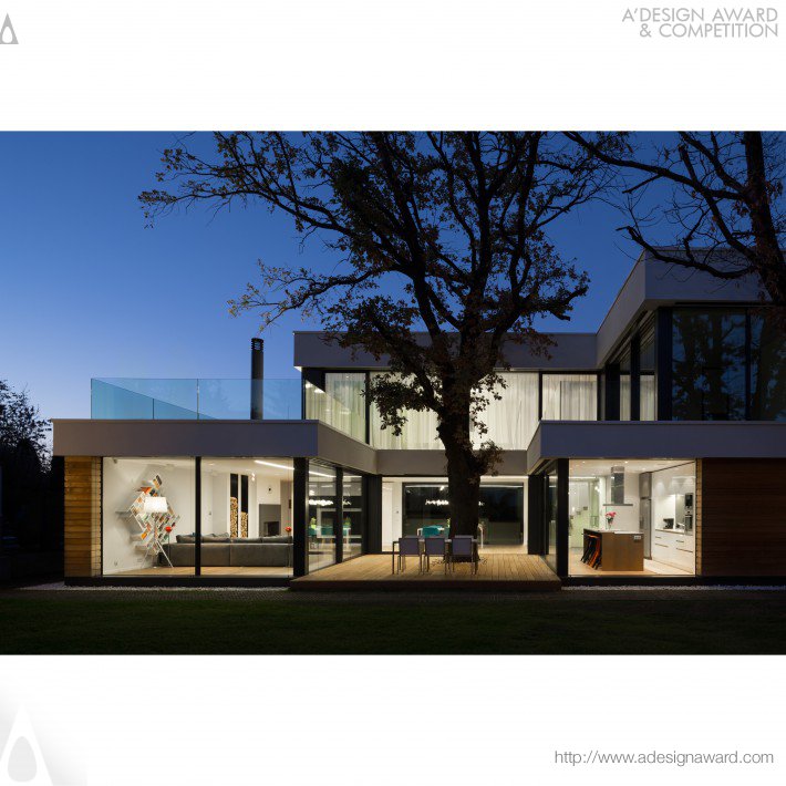 2 Oaks House Single Family House by Obia Ltd. Architecture Studio