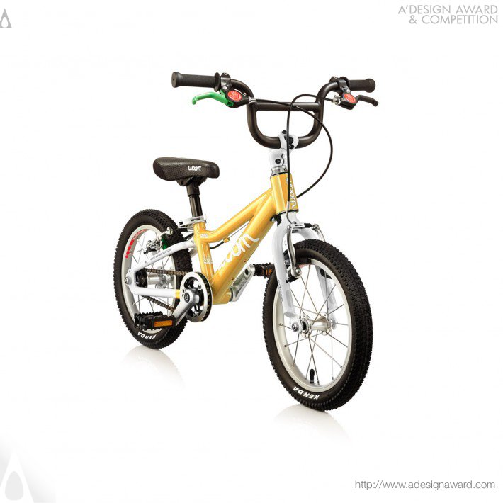 Christian Bezdeka - Woom Bikes Lightweight Children Bikes