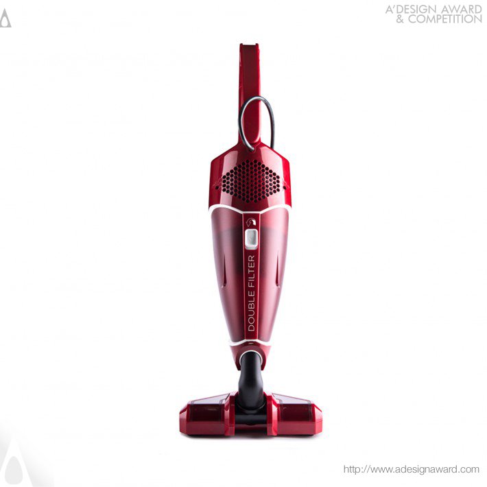 Upright Vacuum Cleaner by Yasemin Ulukan