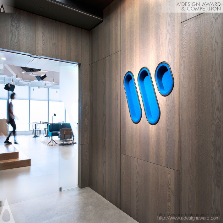 Warner Music (Workplace Office Design)