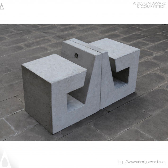 B-Shape Concrete (Public Seating Design)